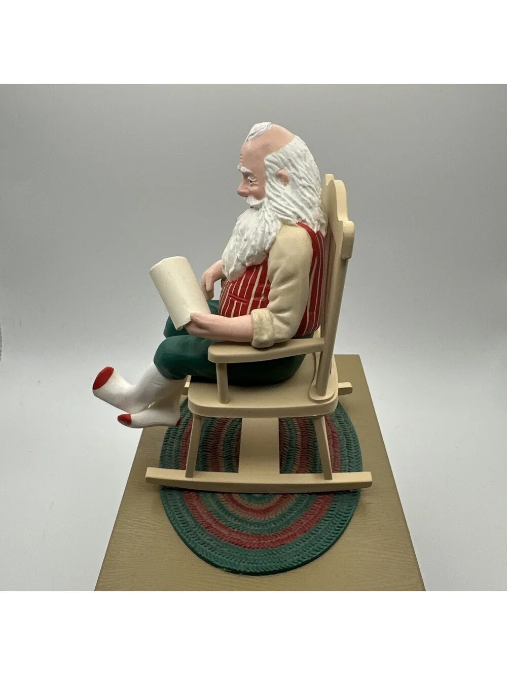 Hallmark Vtg. Santa’s List Rocker Wind Up Stocking Holder